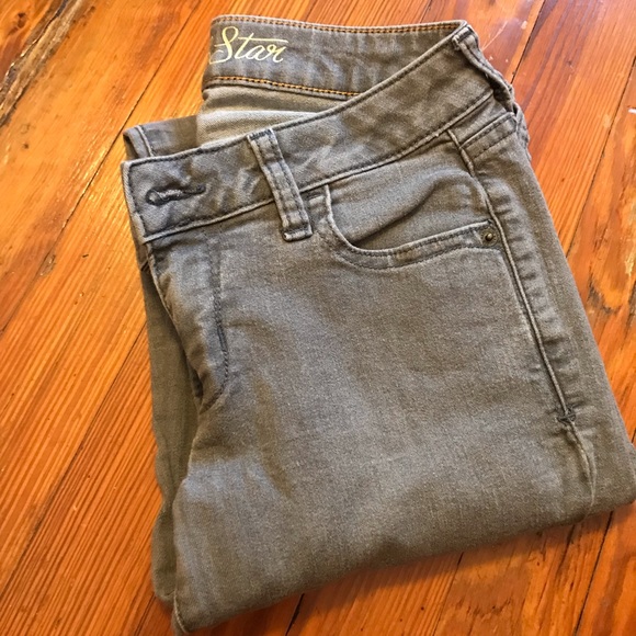 Old Navy Gray Rockstar Skinny Jeans - Picture 2 of 3
